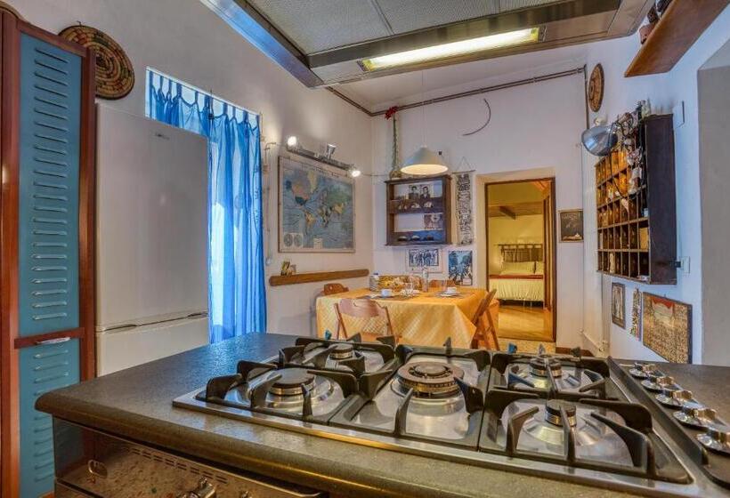 ベッドアンドブレックファースト Torre Del Miracolo