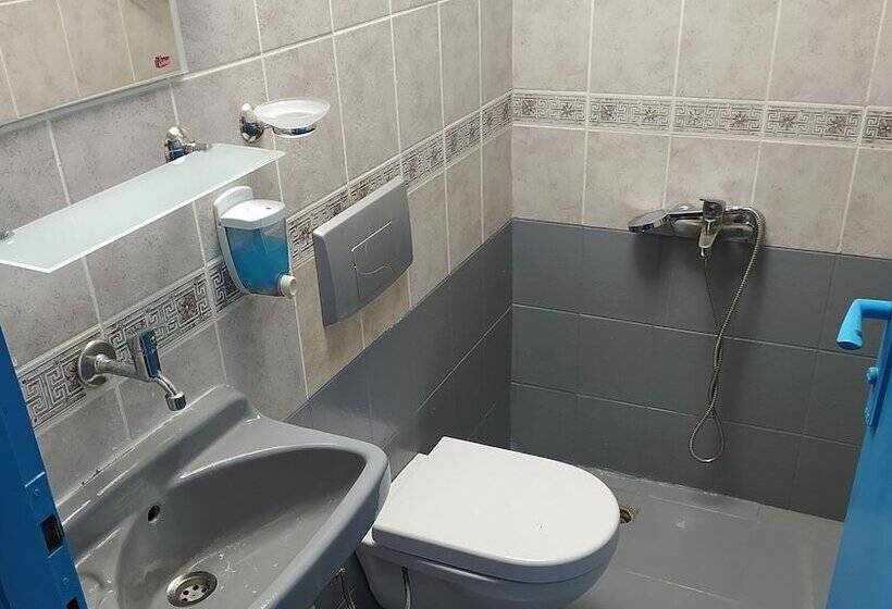 Dionysos Otel & Restoran & Ada Kahvaltı