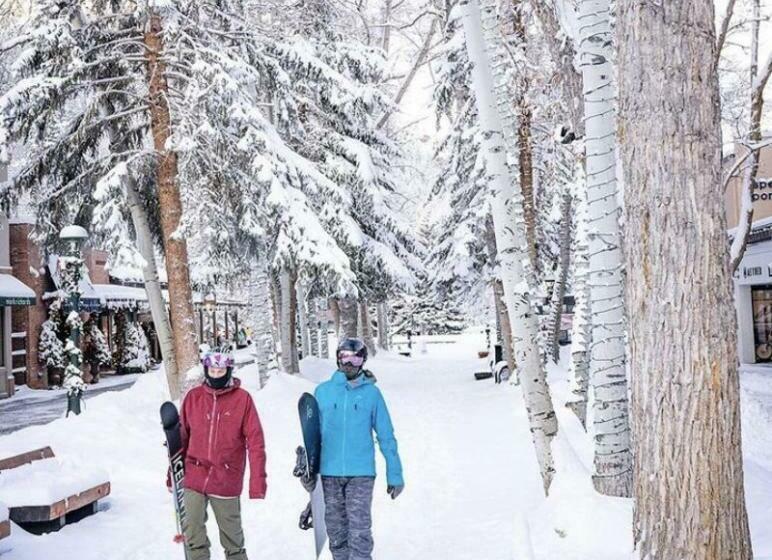 فندق 3 Bedroom Mountain Residence In The Heart Of Aspen With Amenities Including Heated Pool, Hot Tubs, G