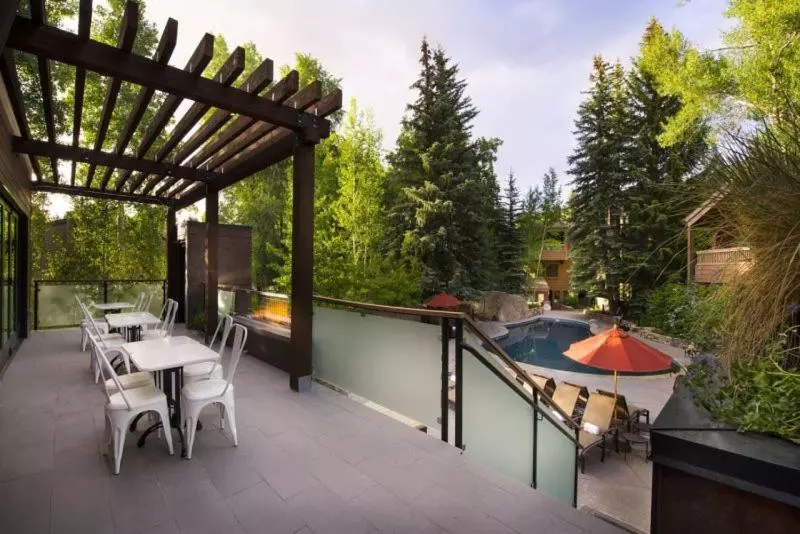 Hotelli 3 Bedroom Mountain Residence In The Heart Of Aspen With Amenities Including Heated Pool, Hot Tubs, G