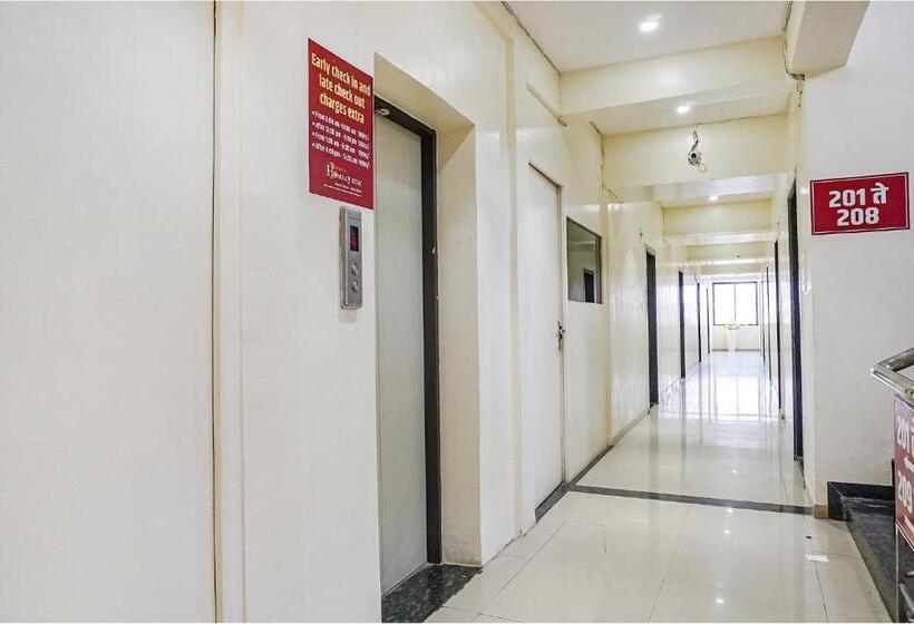 בית מלון כפרי Capital O 68692 Homely Stay