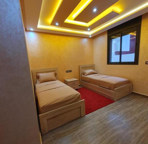 Imi Ouaddar Flat Beach