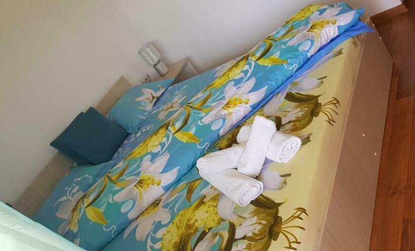 Пансион Casa Elena Eselnita