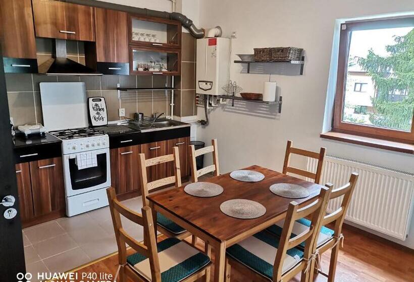 Antonia, Apartament Predeal