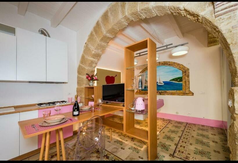 ベッドアンドブレックファースト Casa Rosa