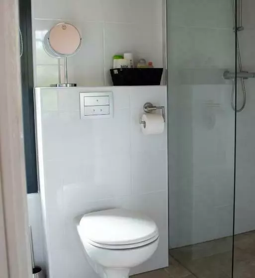 Aamiaismajoitus (B&B) Villa D Illouvre