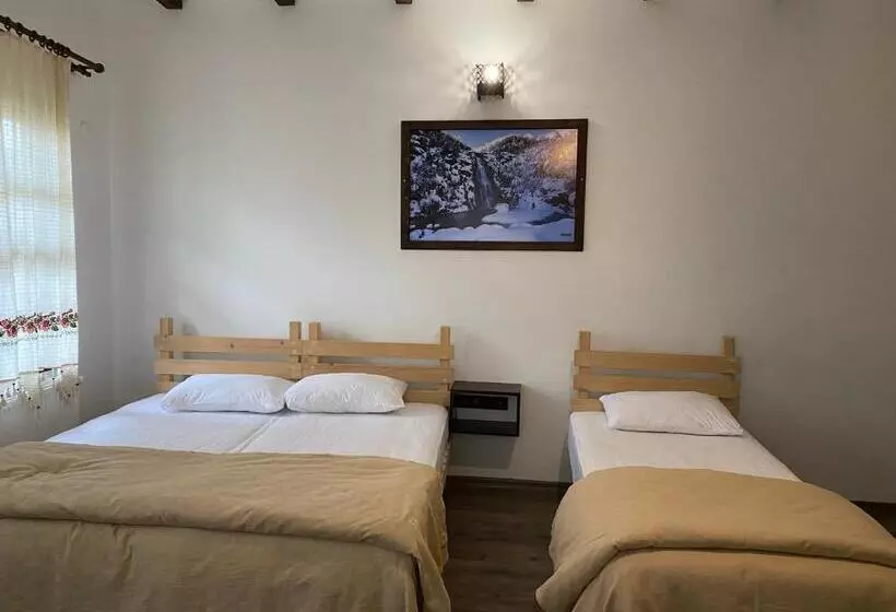 ホテル Şelale Konak Çavuş'un Yeri