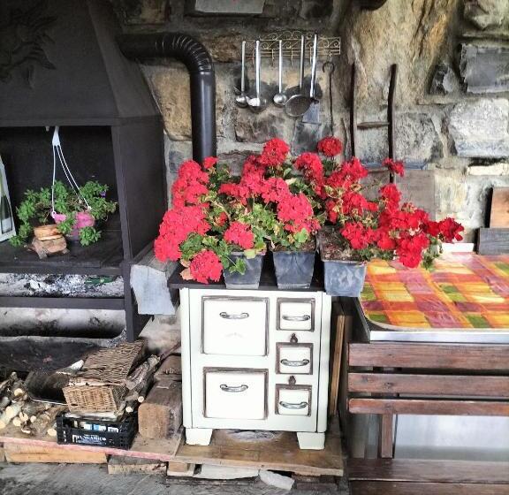 Отель Le Casette Di Laila