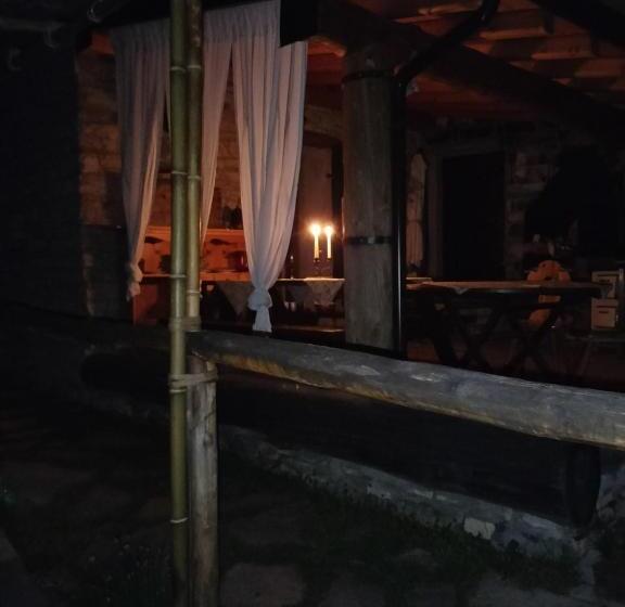 Отель Le Casette Di Laila