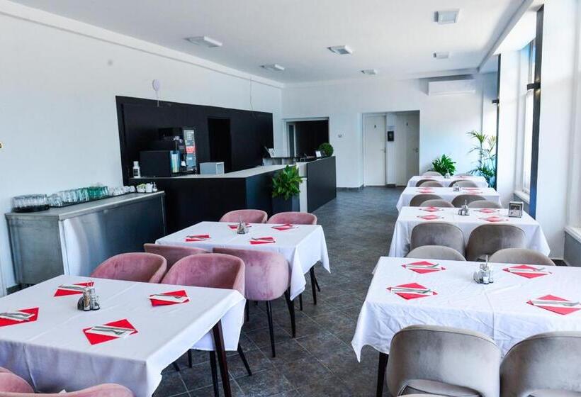 호텔 élmény Balaton