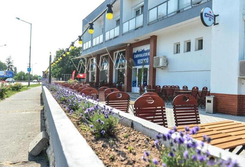 호텔 élmény Balaton