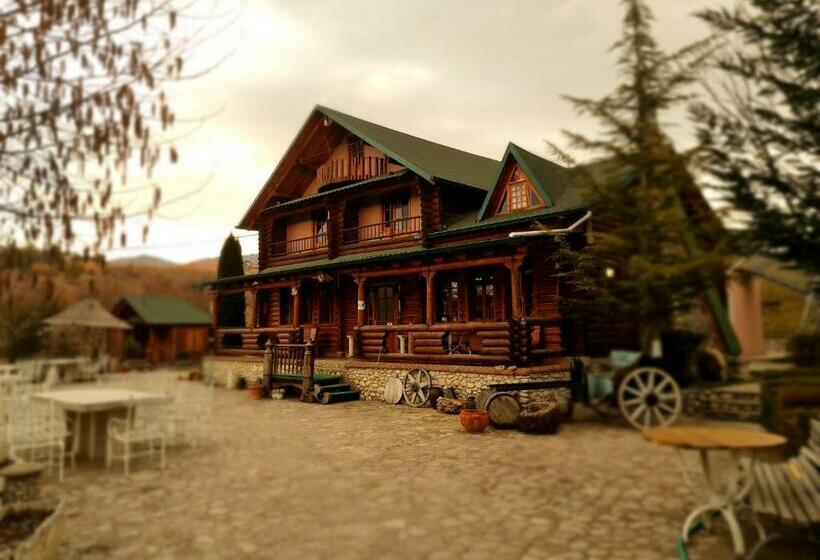 酒店 Sofra Kolonjare Agroturizem