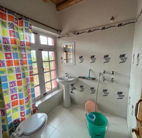 Pensão Napishu Guest House