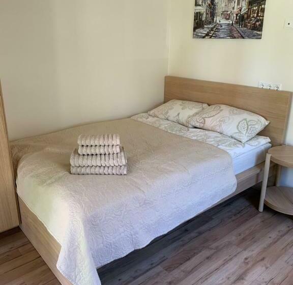 پانسیون Vaineikio 8