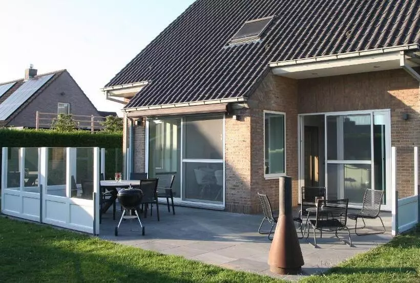 Ashley’s Villa