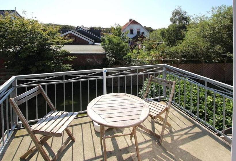 Badestraße 18a, Herzmuschel, Whg 10