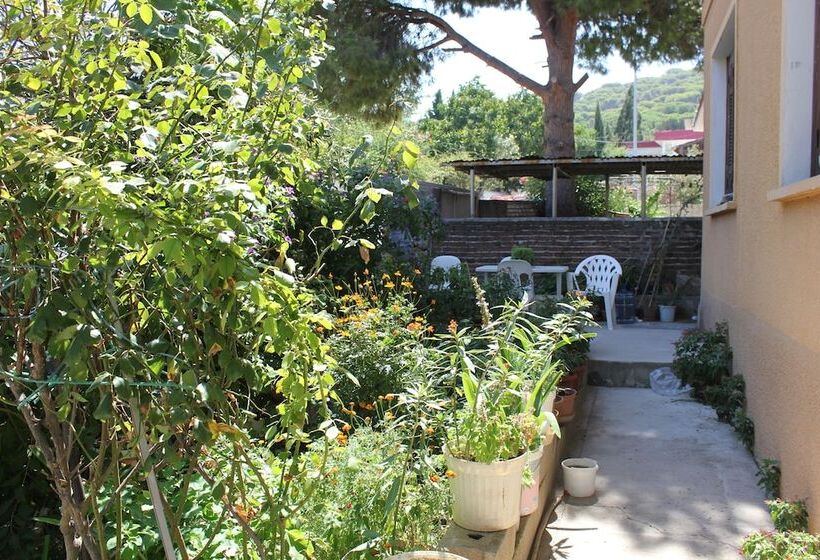 مبيت وإفطار Ayvalık Pansiyon