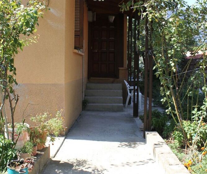 مبيت وإفطار Ayvalık Pansiyon