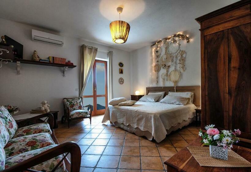 تختخواب و صبحانه Domus Ars Home