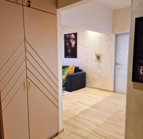 Fs Apartments Varna   Beautiful Apartment In The Center Of Varna