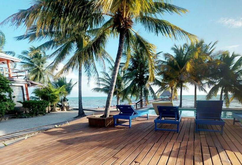 Hotel Condo #24 @ Beachside Villas