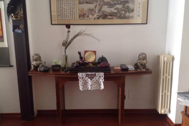 پانسیون Locchi