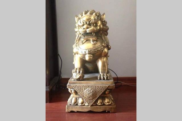 پانسیون Locchi