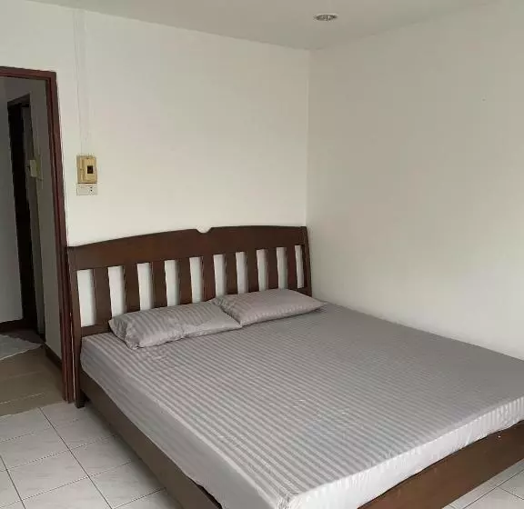 پانسیون Tg2   Tientong Guesthouse 2