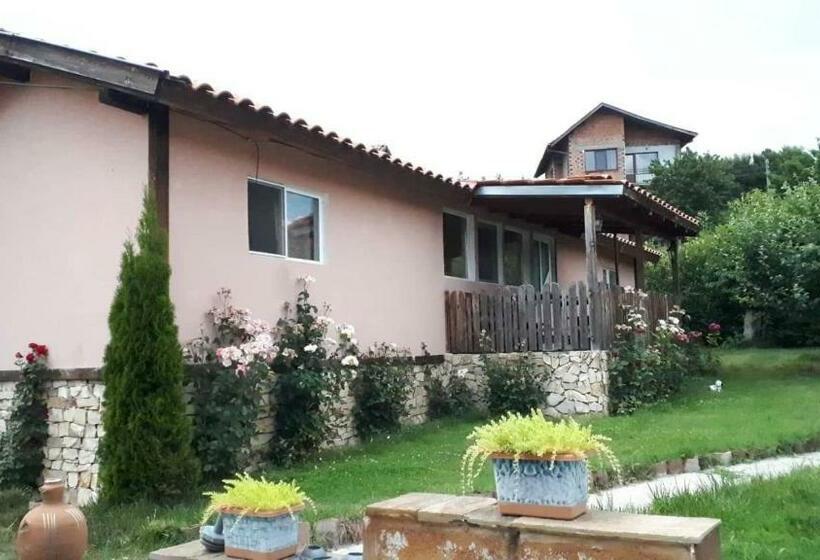 Пансион тихият кът  огняново