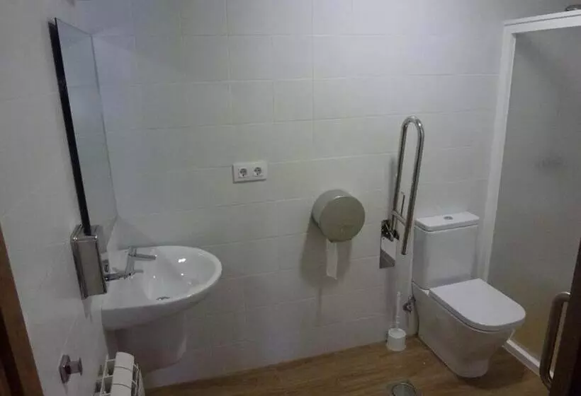 Albergue Parroquial Santiago Apostol De Redondela