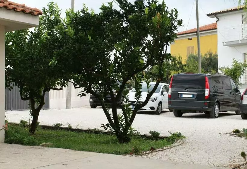 B&b Bonaventura And Bonaventura Food