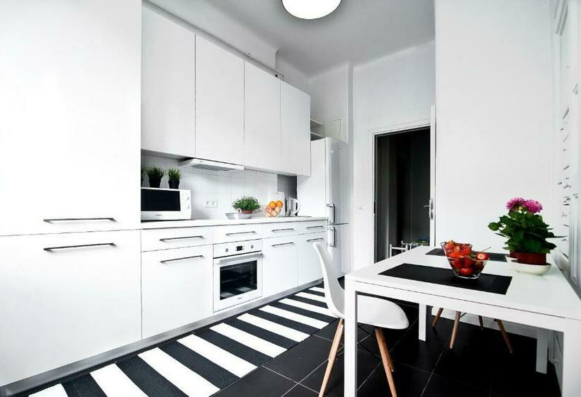 Extra Hostel Easy Kaunas