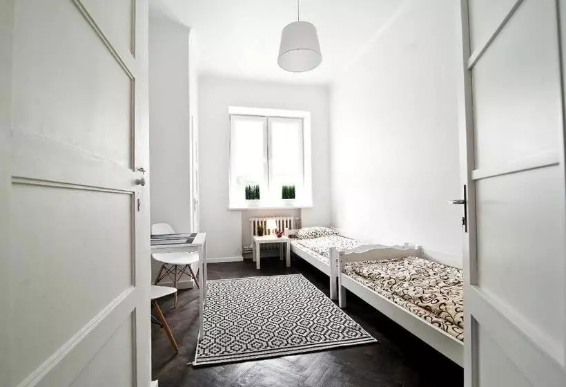 Extra Hostel Easy Kaunas