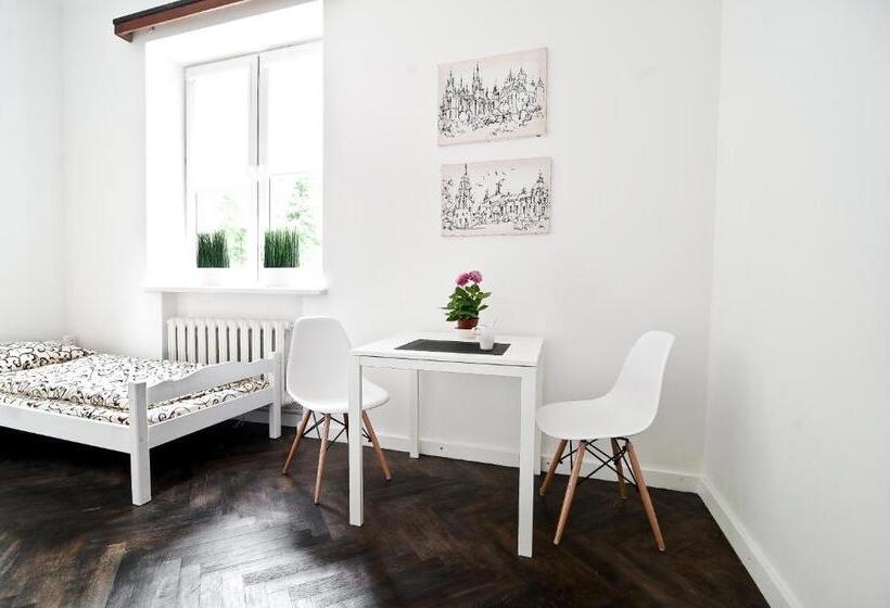 Extra Hostel Easy Kaunas