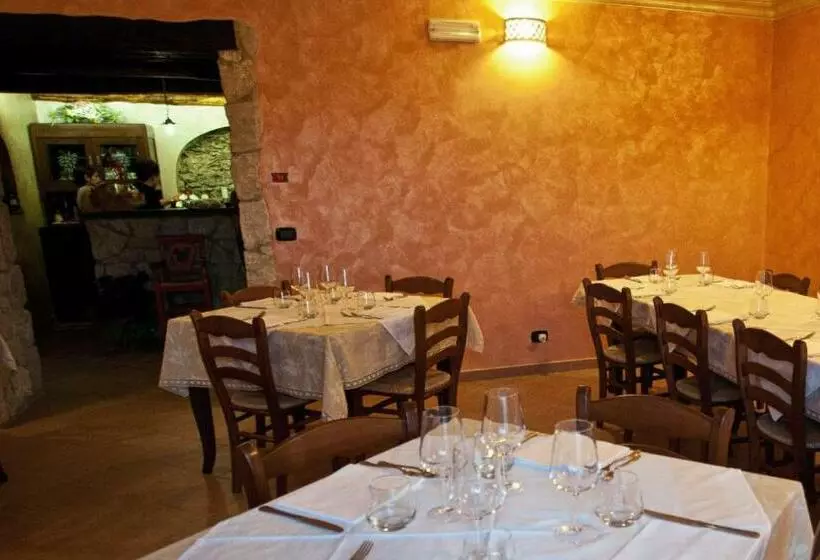 ホテル Agriturismo Uzzano