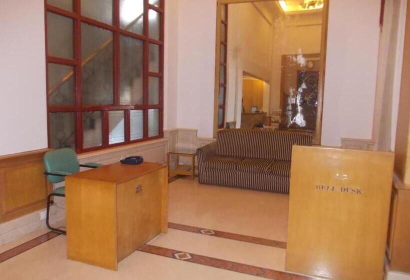 ホテル Metro Manor