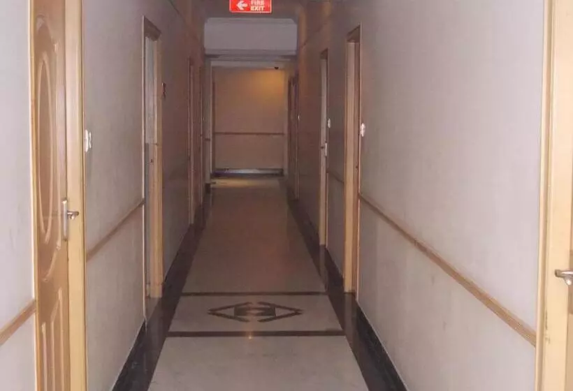 ホテル Metro Manor