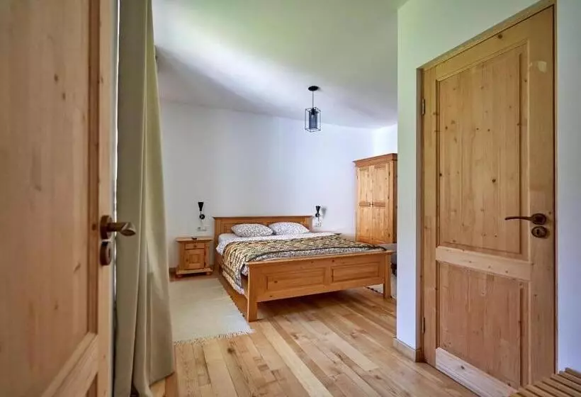 ペンション Anahouse