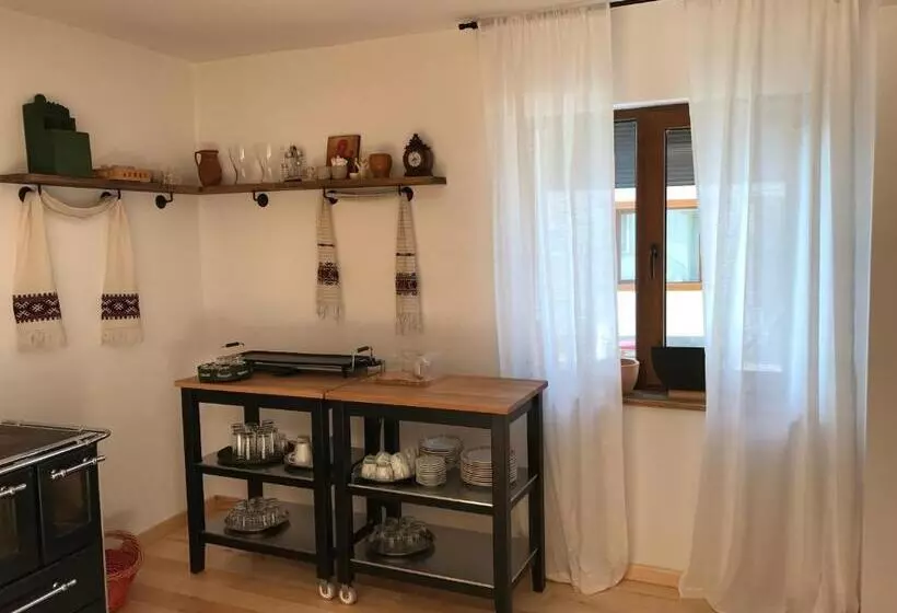 ペンション Anahouse