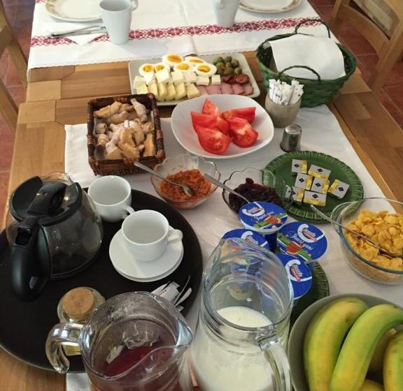 פנסיון Anahouse