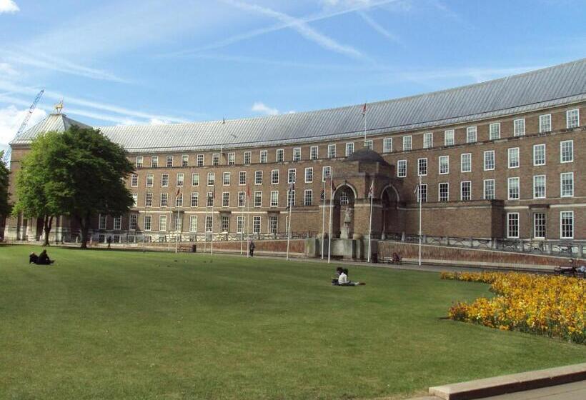 بنسيون Arlington Villas Townhouse By Clifton Short Lets