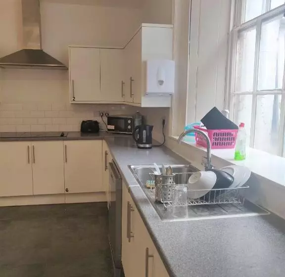 Majatalo Arlington Villas Townhouse By Clifton Short Lets