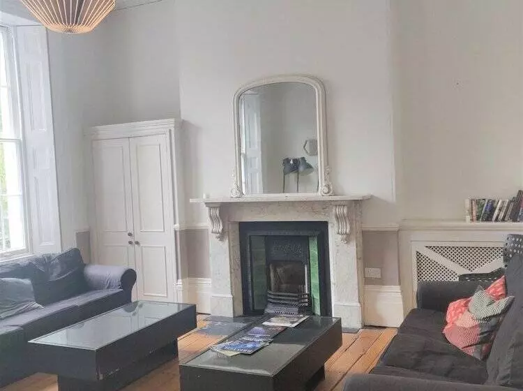 Majatalo Arlington Villas Townhouse By Clifton Short Lets