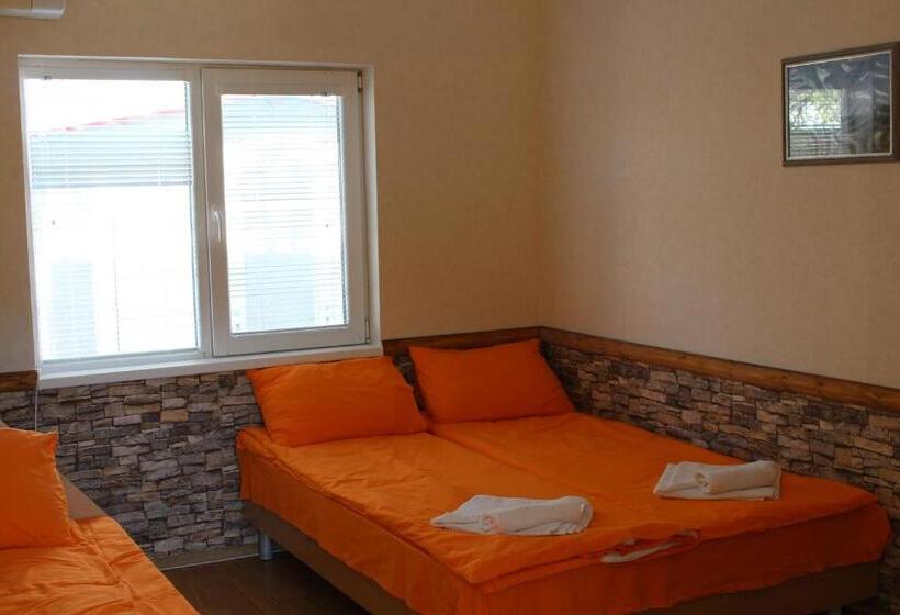 پانسیون Guest House Nevena