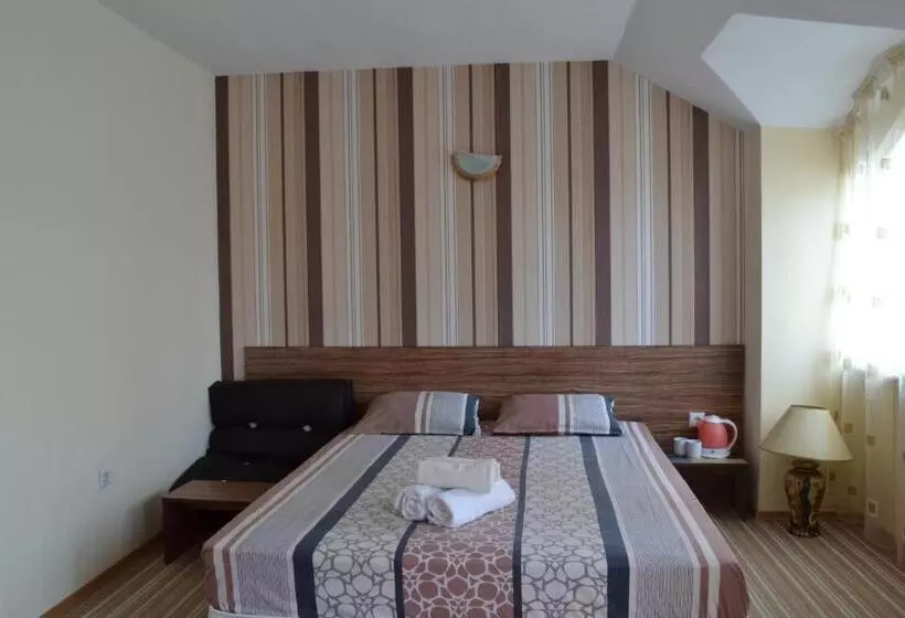 پانسیون Stella Del Mare Guest House