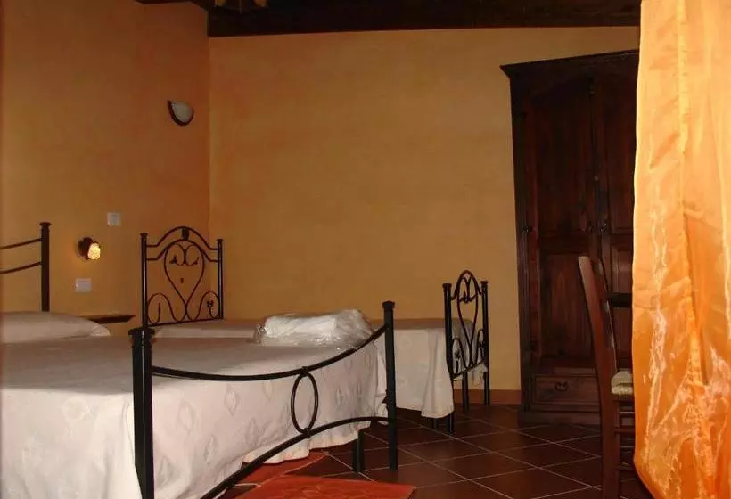 ベッドアンドブレックファースト S Alzolitta