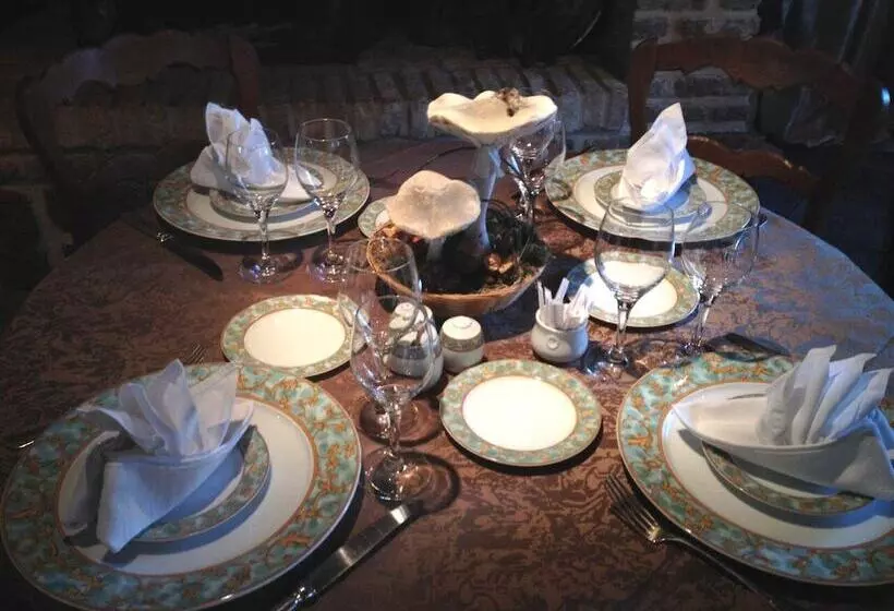 Отель Auberge Du Clos Normand