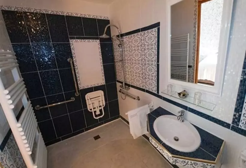 Отель Auberge Du Clos Normand