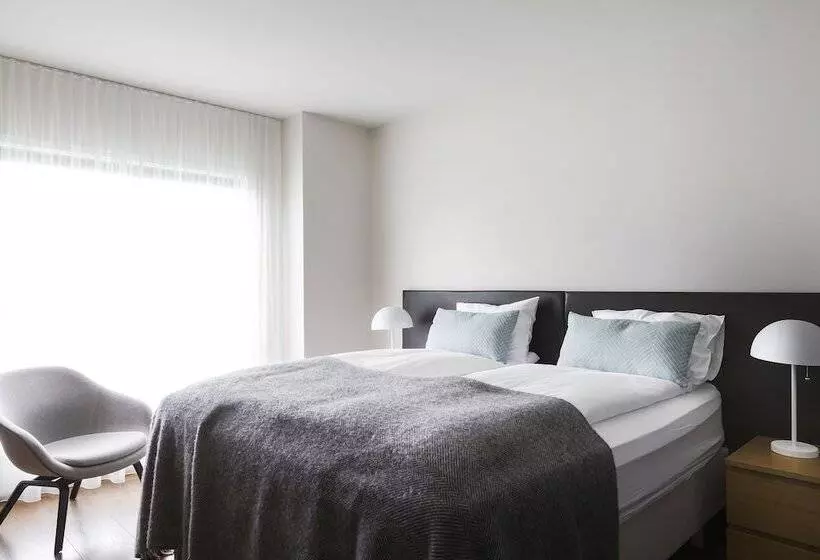 هتل Berg By Keflavik Airport