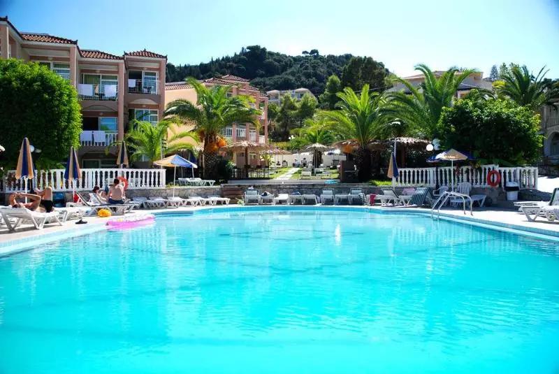 Отель Captain's & Commodore & Admiral Complex